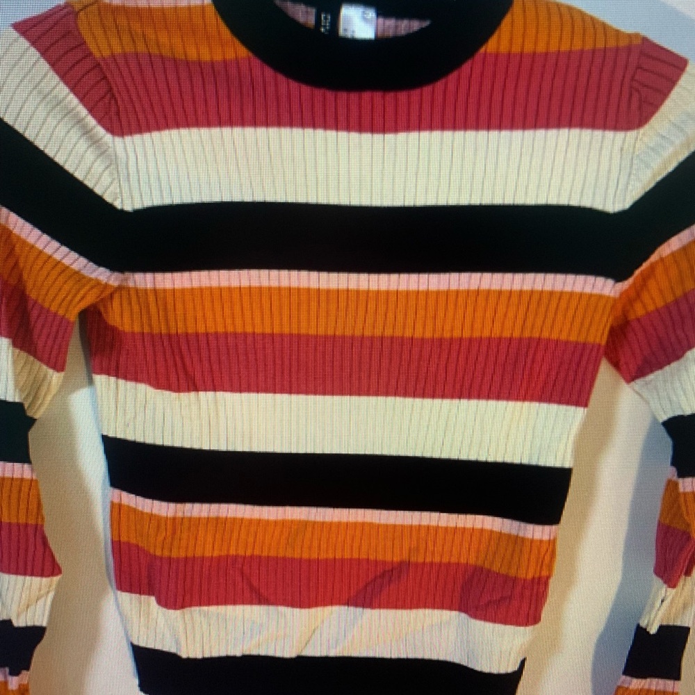 Striped Ribbed Sweater - Picture 2 of 7